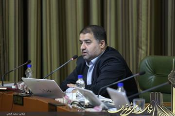 مجید فراهانی خطاب به شهرداری تهران تاکید کرد: 3-146 لزوم ارائه به موقع سند برنامه سوم توسعه شهر تهران